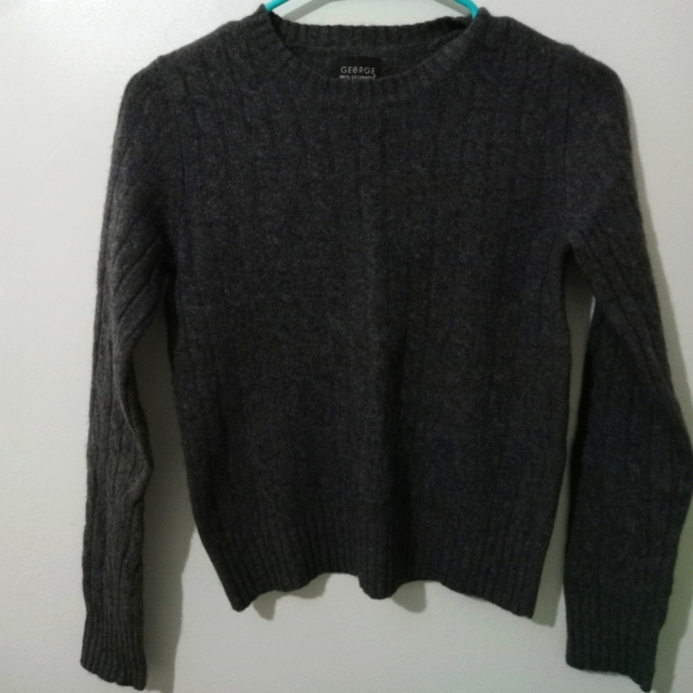 Gegrge 100% Cashmere
